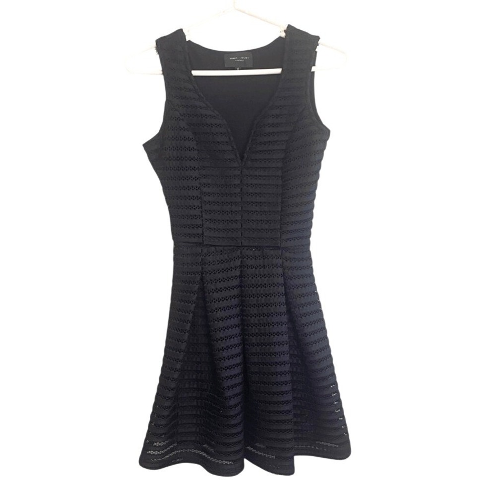 Romeo + Juliet Couture Womens Pleated Sleeveless Fit And Flare Dress Black‎ Sz 0